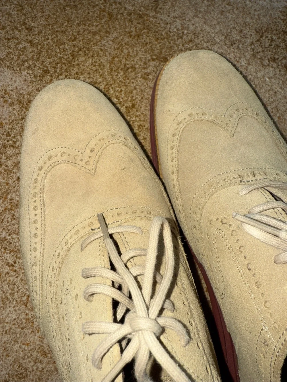 Like New Cole Haan Men’s 10.5 Suede Wingtip Lace Up Derby Oxfords